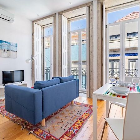 Bright Apartment • Downtown Порту Экстерьер фото